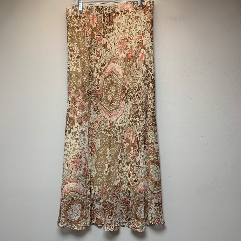 Roz & Ali Maxi Skirt Womens Medium Tan Paisley Floral Excellent Elastic Waist
